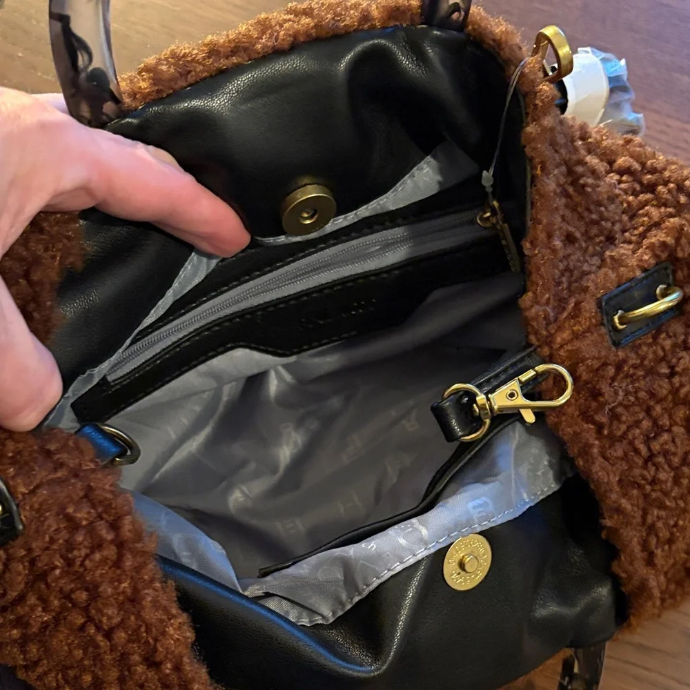 NWT PIXIE MOOD - Small Dumpling Tote in Dark Brown Shearling - Picture 6 of 15